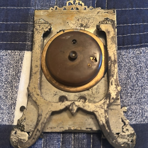 Vintage Blue and Gold Ornate “ 8 day” Desk Clock, family heirloom - Picture 8 of 13